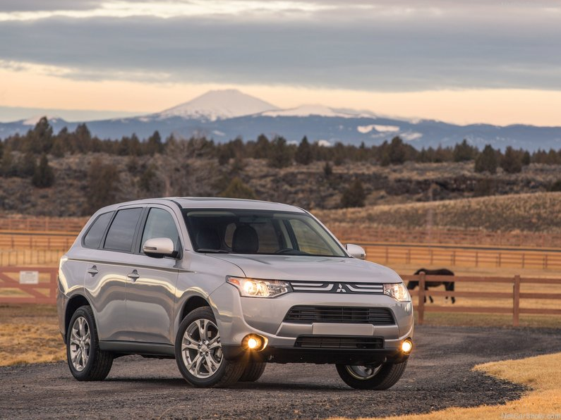 Mitsubishi Outlander.PNG pro shot